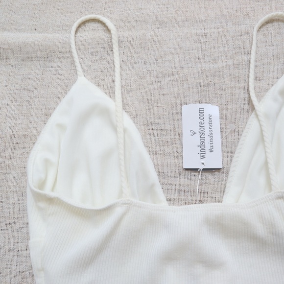 Windsor Cami Front Tie Crop Top NWT - Picture 5 of 7